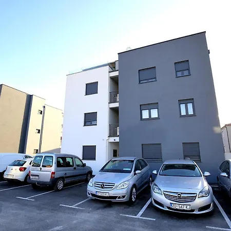 Esso Roof Terrace Apartment
