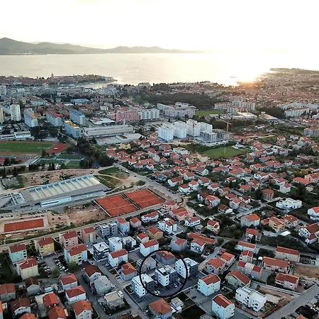 Esso Private Roof Terrace
